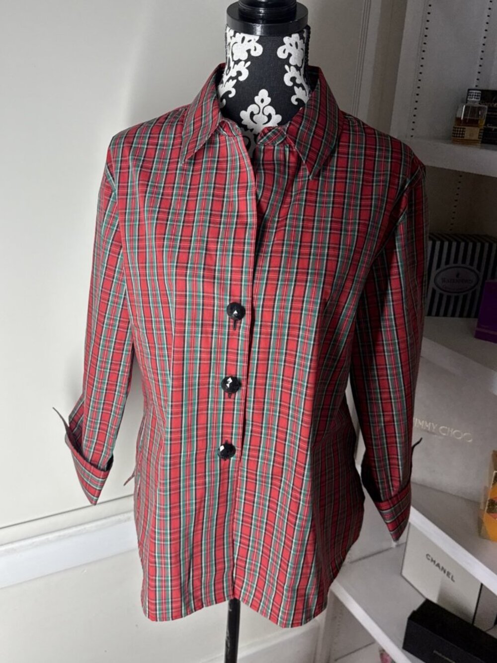 Foxcroft Tartan Plaid Button Up Short Sleeve Shirt Women’s Size 16 Shaped Fit